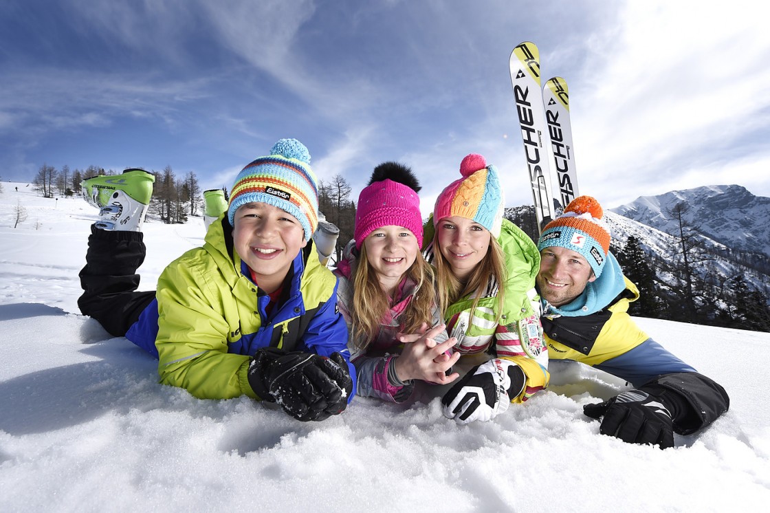 narciarskie ferie rodzinne ; wyjazdy rodzinny; narty z dziećmi; narty w Austrii; narty we Włoszech; przedszkole narciarskie; rozwiń skrzydła
