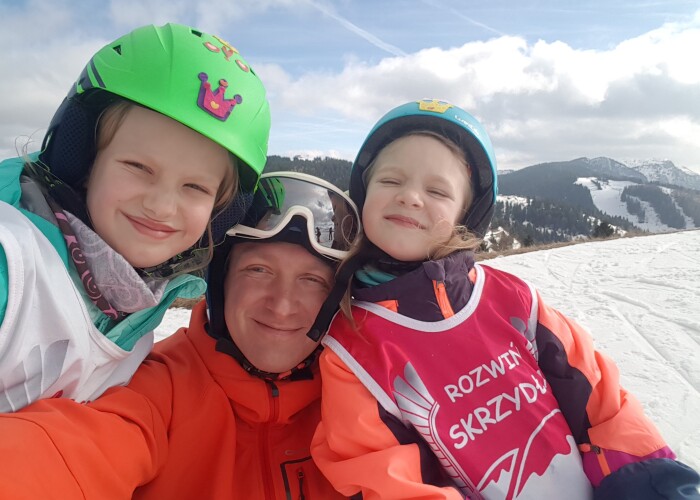 ferie, wyjazdy narciarskie ; wyjazdy rodzinne; narty z dziećmi, narciarskie ferie rodzinne
